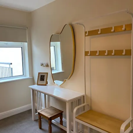 7 Bay Apartment Clifden